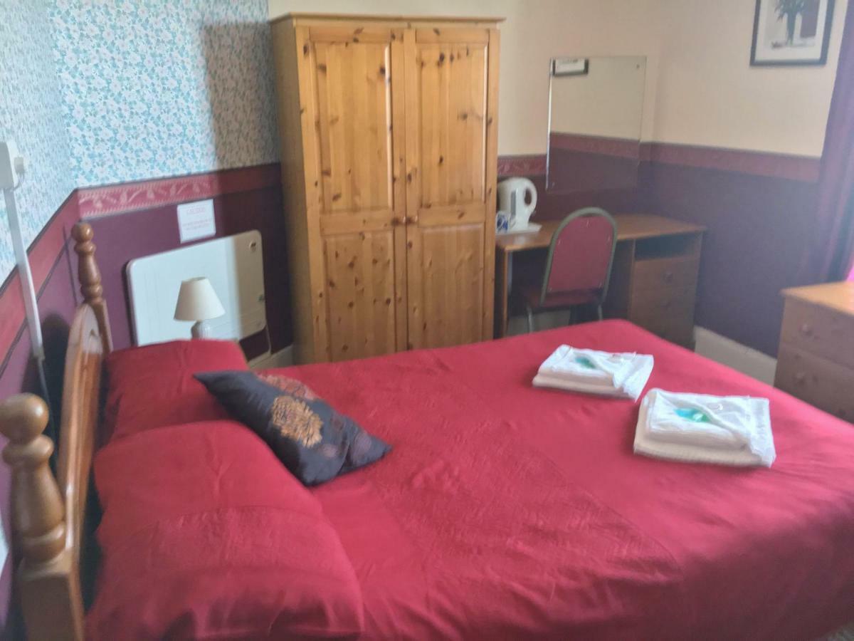 Chester Lodge Sandown Bagian luar foto